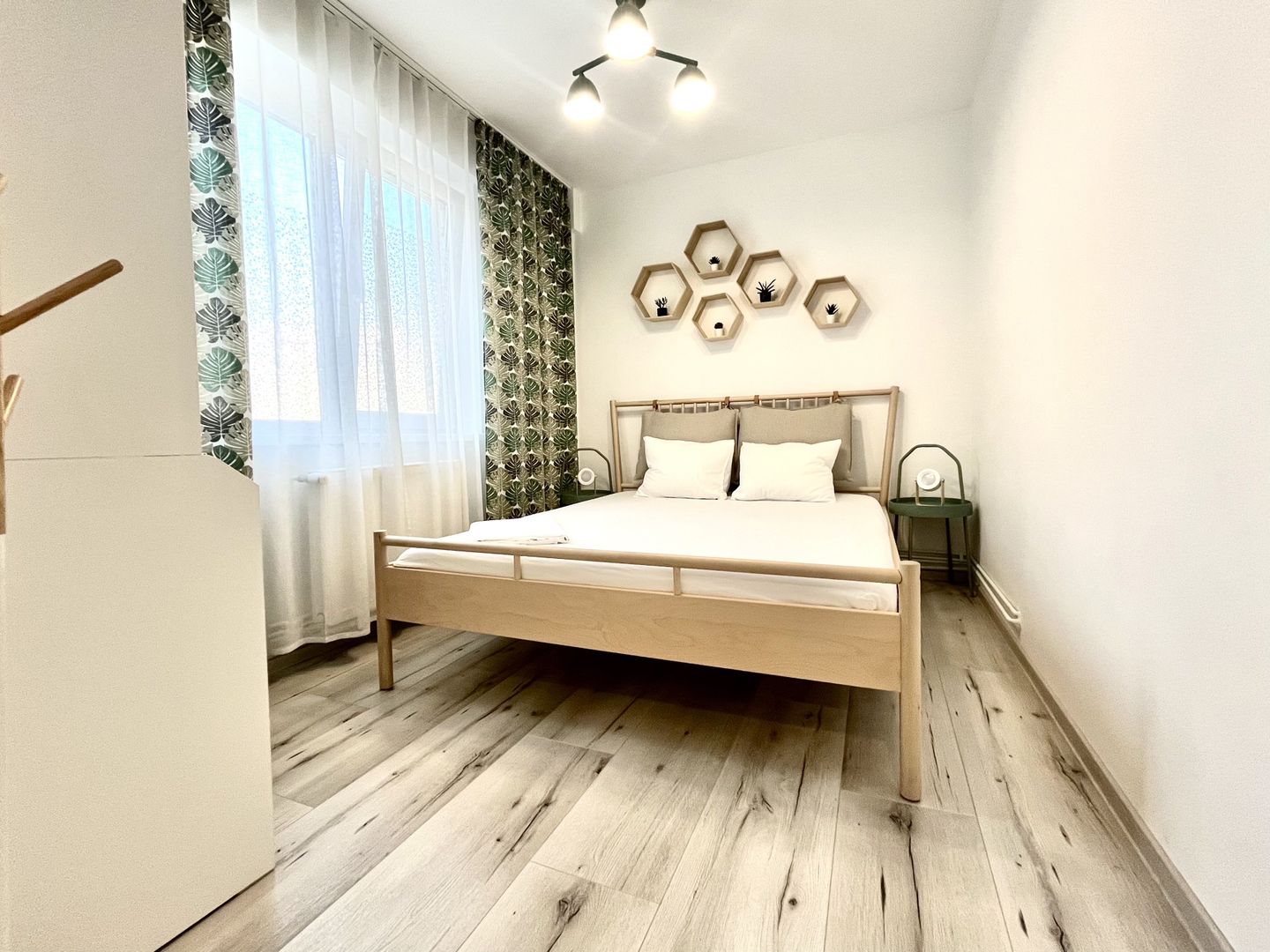 Apartament 3 camere, elegant si vibrant, in Piața Libertății - Poză 13