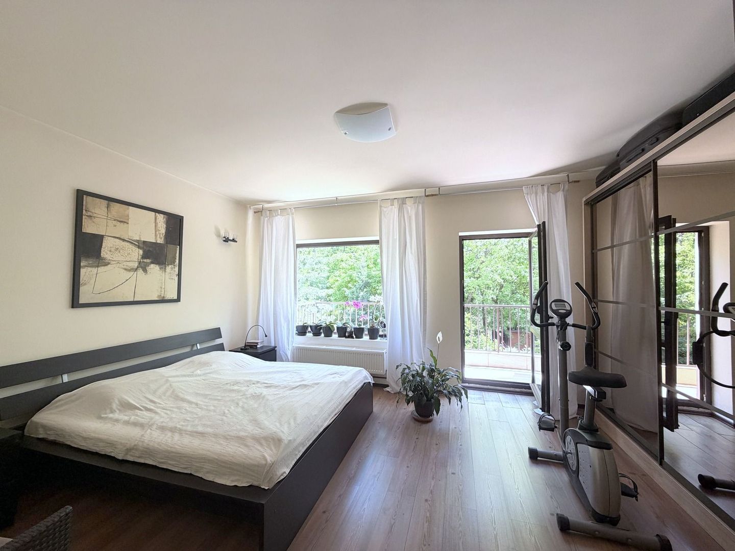 Vilă cu ieșire directă în Pădurea Băneasa – zonă Liceul Francez, Nord București - Poză 7