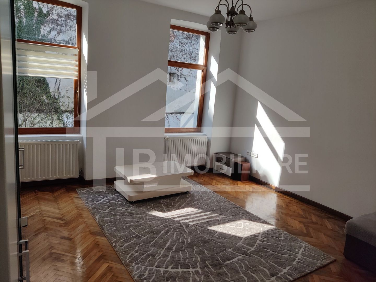 Apartament cu 1 camera, 45 mp, Zona Ultracentrala - Poză 1