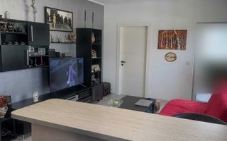 Apartament 2 camere, 50 mp + logie, renovat, parcare cu CF. - Poză 3