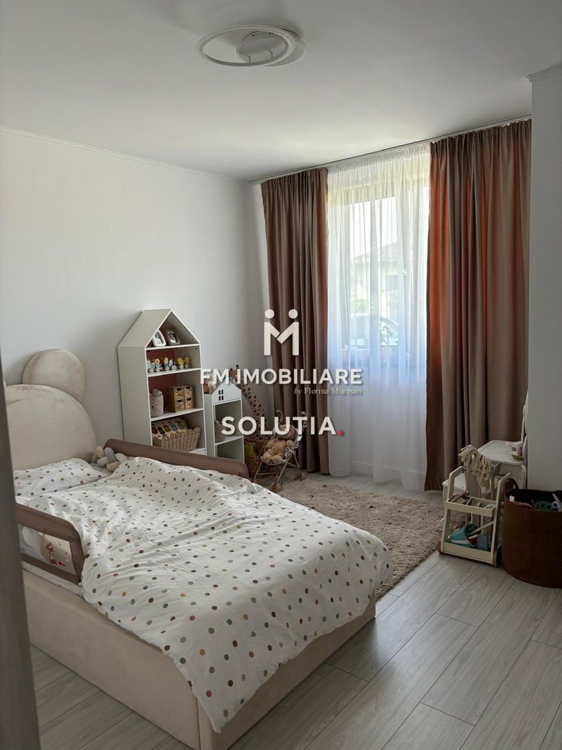 Casă de vânzare modernă - Satu Nou de Jos - Poză 18