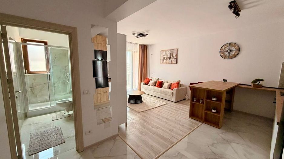 Giroc-Eso | 2 Camere | Prima Închiriere | Lift | Parcare - Poză 2
