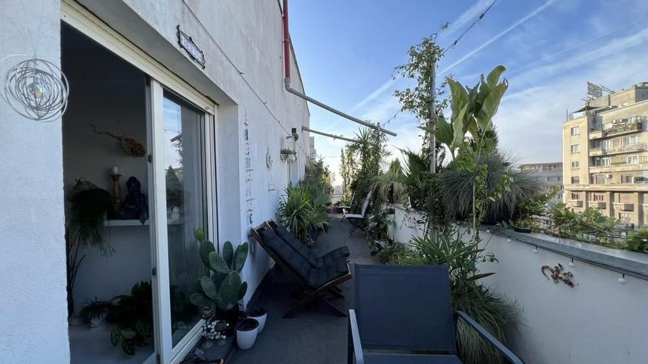 APARTAMENT UNIC  3 CAMERE | TERASĂ 30 MP  | VEDERE PANORAMICĂ | ZONA CENTRALĂ - Poză 1