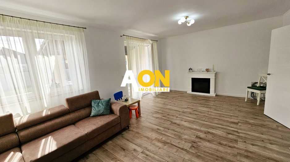 1/2 Duplex, 4 camere, 280 mp teren, Cetate - Poză 1