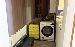 Etaj 2 , 3 camere decomandat Soarelui - Poză 3