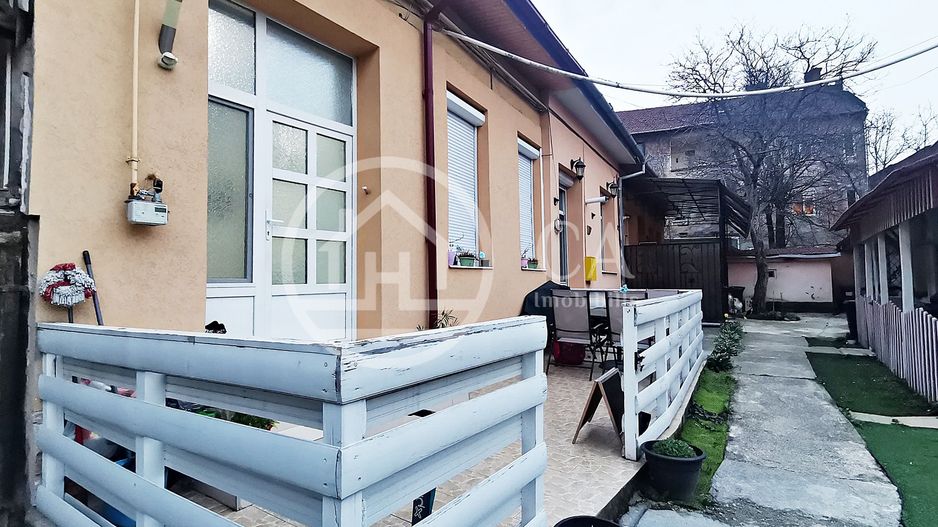 Apartament cu 3 camere la curte comuna de vanzare Ultracentral, Oradea - Poză 12