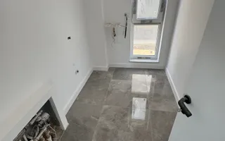 Vile Tunari, zona BUNA, Toate Utilitatile, curte 350m2 - Poză 16