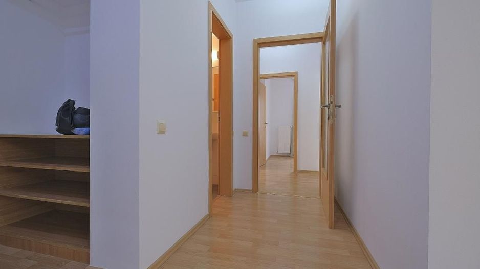 HERASTRAU, apartament deosebit, etaj 2 in bloc 2005 - Poză 4