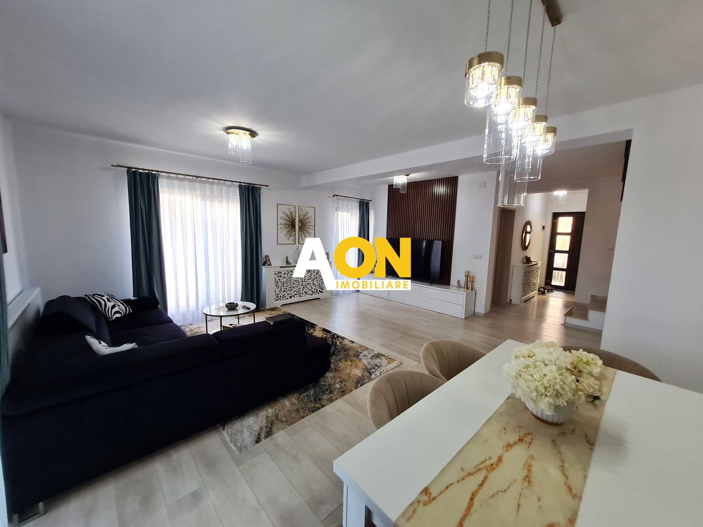 Duplex, 4 Camere, 128 mp, Teren 230mp, Mobilat si Utilat, Zona Cetate - Poză 3