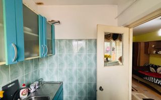 Garsonieră semidecomandată | 26 mp | Obcini zona Metro | 51,000 € - Poză 3