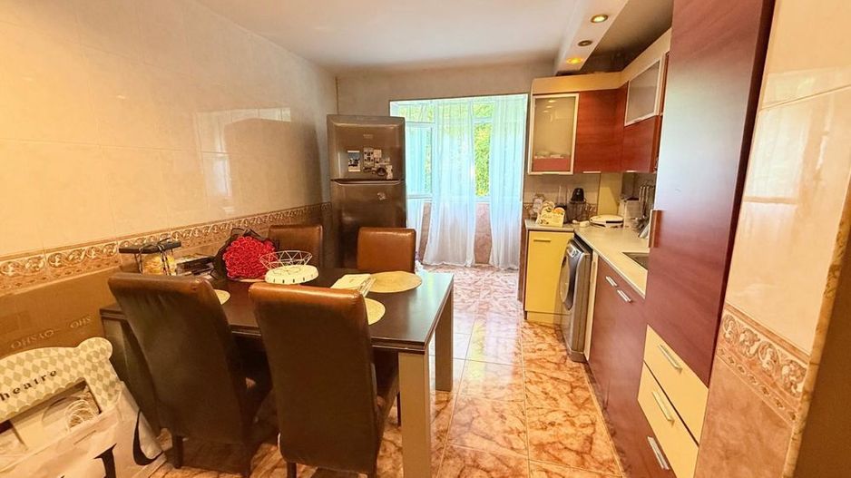 Apartament 2 camere decomandate - Poză 4