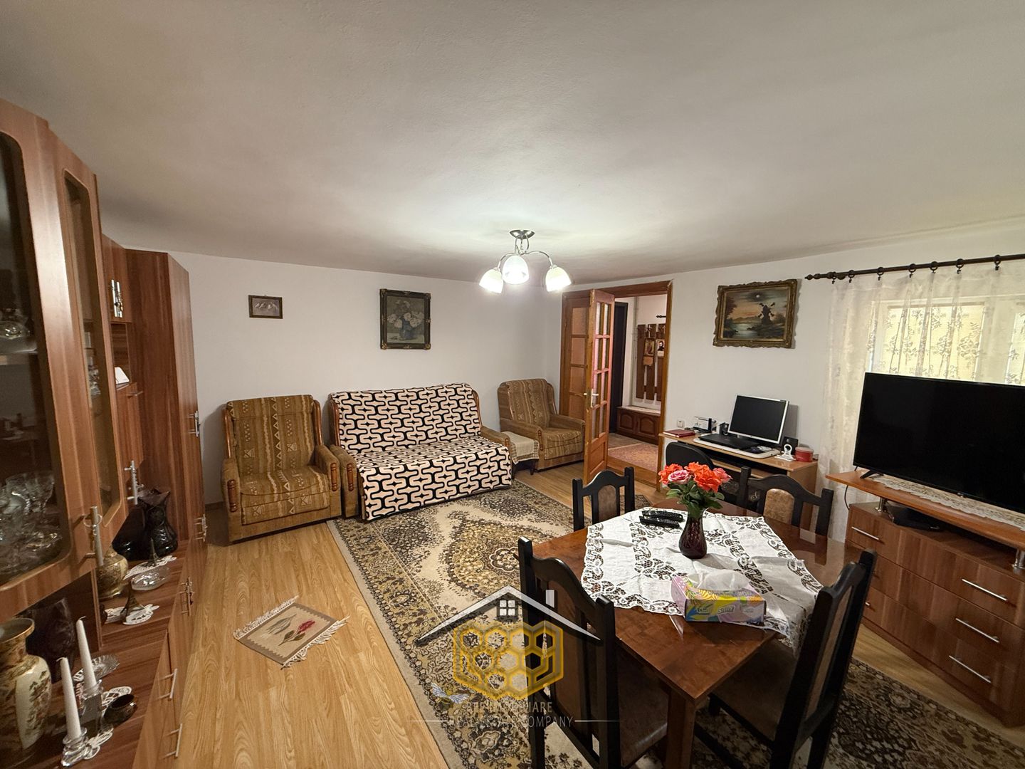 Casa individuala P+ Pod +Beci in sat Robanesti, 10 minute de Craiova - Poză 3