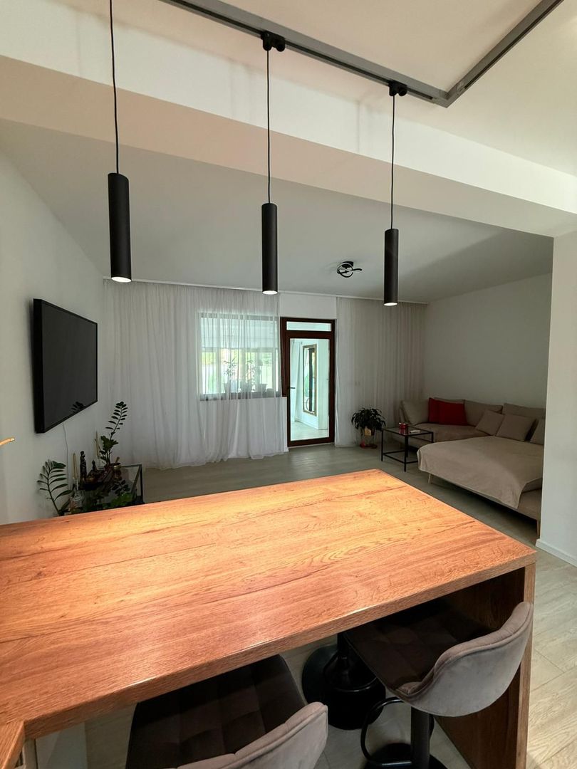 Piscină | Mobilată complet | Panouri solare | 3 băi și terasă închisă - Poză 7