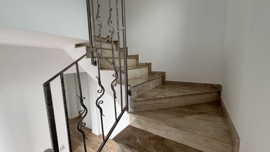 Casa cocheta 4 camere in Selimbar Triajului - Poză 18