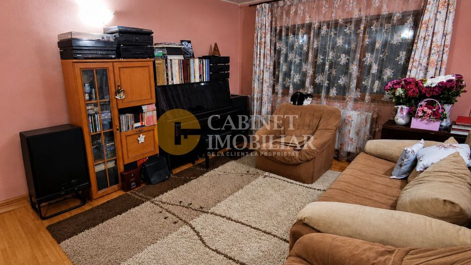 Apartament 4 camere parter/ Spațiu Comercial Nicolina 2 - Poză 1