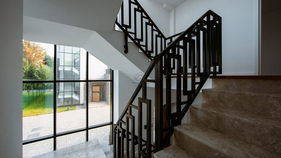 VILA SUPERBĂ CU 4 DORMITOAARE ȘI PISCINA LA INCHIRIERE - Poză 14