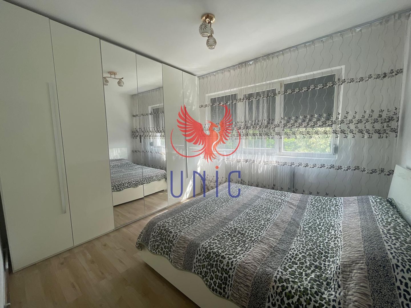 4 camere decomandate, etaj 2, centrala termica - Valea Rosie - Poză 6