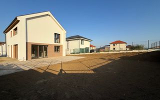 Casă individuală Chinteni zona străzii Ana Aslan - Poză 1