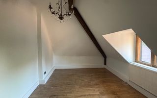 Spațiu de birouri - apartament cu 4 camere- Mansarda în vila -Kiseleff - Poză 3
