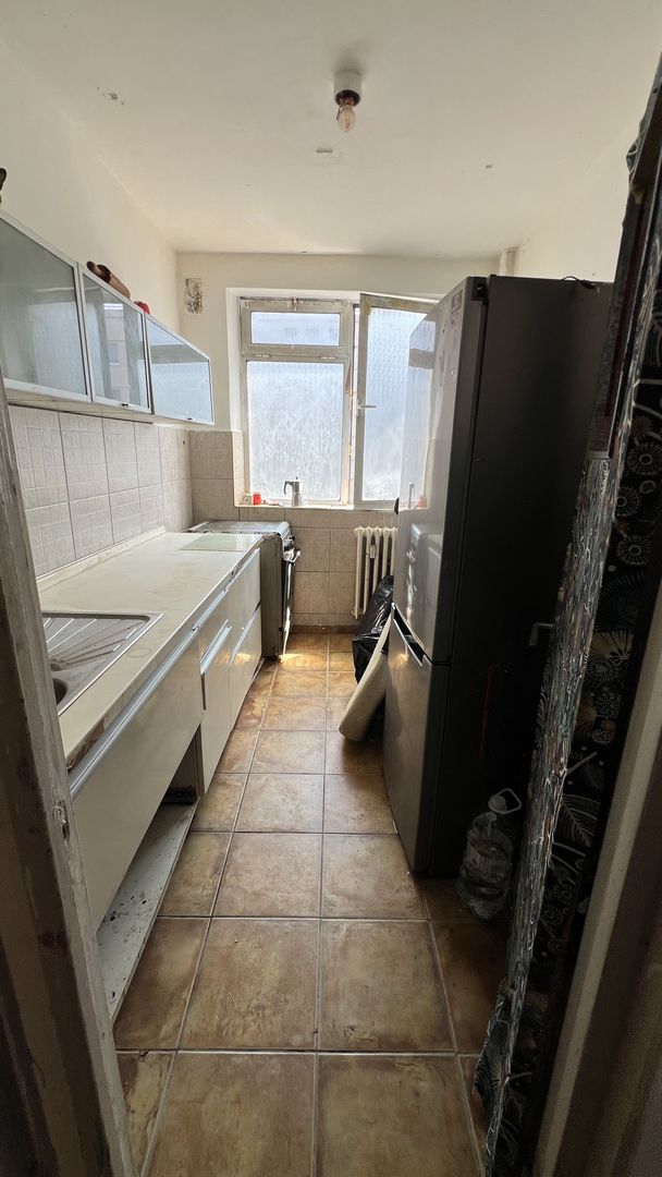 Apartament 2 camere bloc reabilitat Raul Doamnei, Drumul Taberei - Poză 6