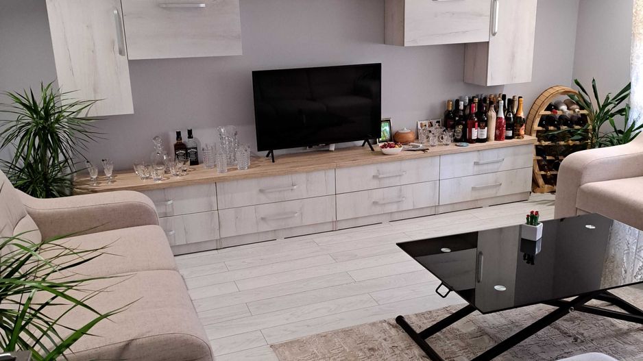 Vând apartament cu 3camere - Poză 8