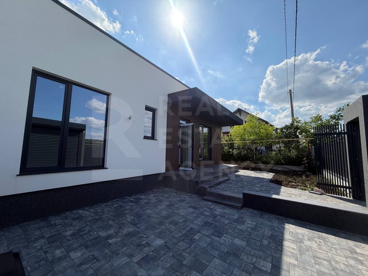 Vânzare, casă, 110 mp + 3 ari, strada Frasinilor, Ialoveni - Poză 6