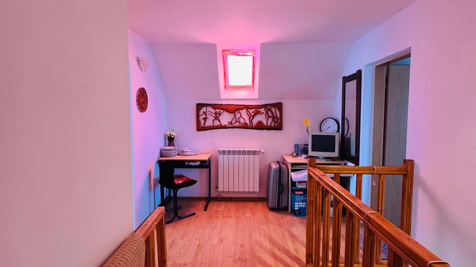 Casa parter si etaj - teren 1250 mp in Satu Nou Comuna Tamaseu - Poză 4