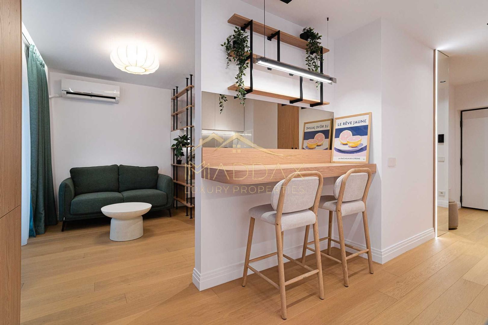 Studio exclusivist | 41mp | Piața Alba Iulia | Mall Vitan - Poză 2