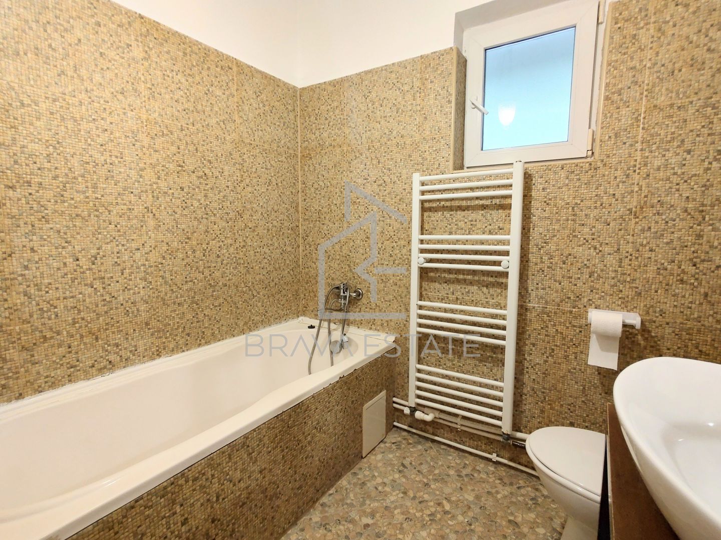 Apartament 2 camere, 40mp, semidecomandat, mobilat, balcon, Stejarului - Poză 9