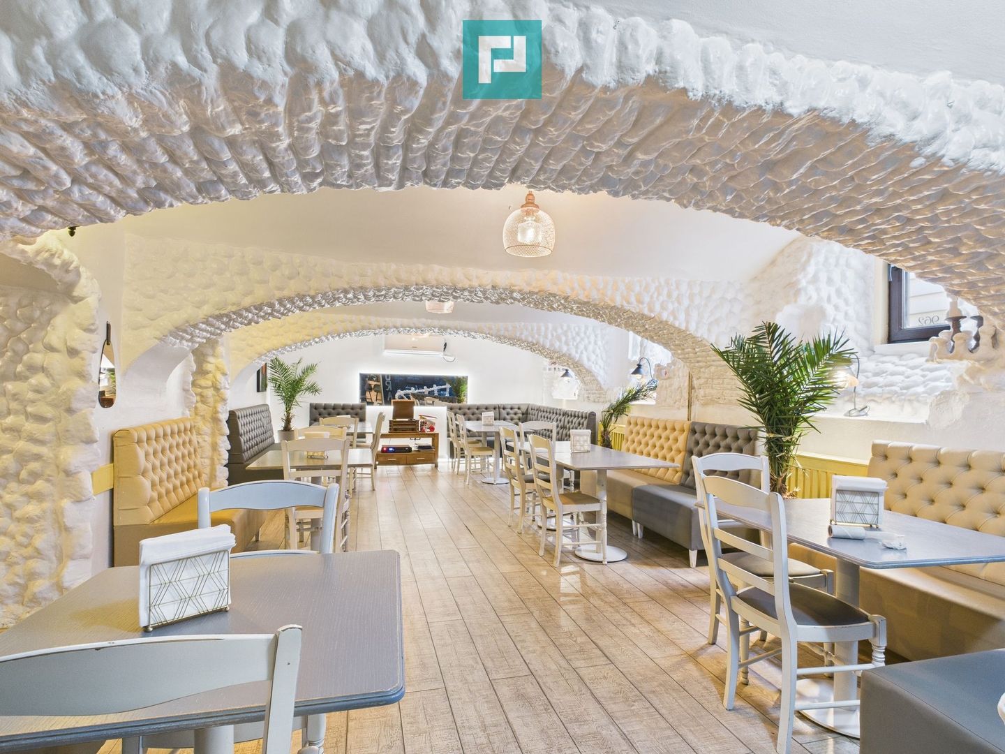 Spațiu comercial Horeca cu vad excelent - Poză 1