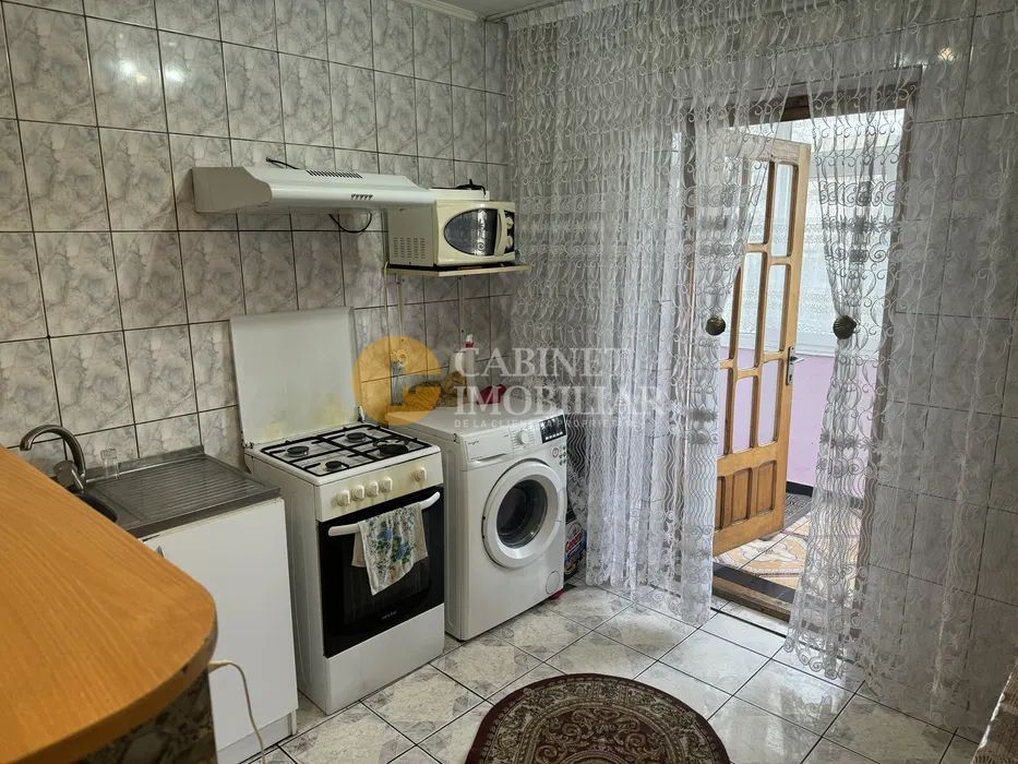 Nicolina - 3 Camere Decomandat - 74 Mp - Poză 2