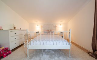 Casa Individuala de vanzare - Comuna Berceni - Complet mobilata - Poză 31