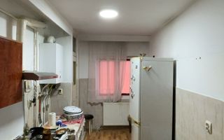 Apartament cu 3  camere de vanzare in Blaj - Poză 5