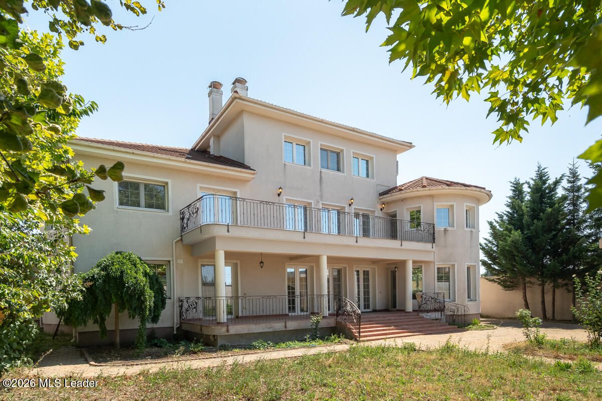 Cernica - Intre Lac si Padure, Vila luxoasa 946 MP, teren 1382 MP - Poză 22