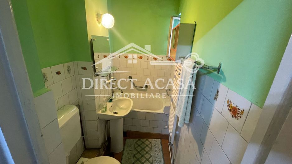 Apartament  cu 3 camere -Zona Dambu-B-dul 1848 - Poză 7