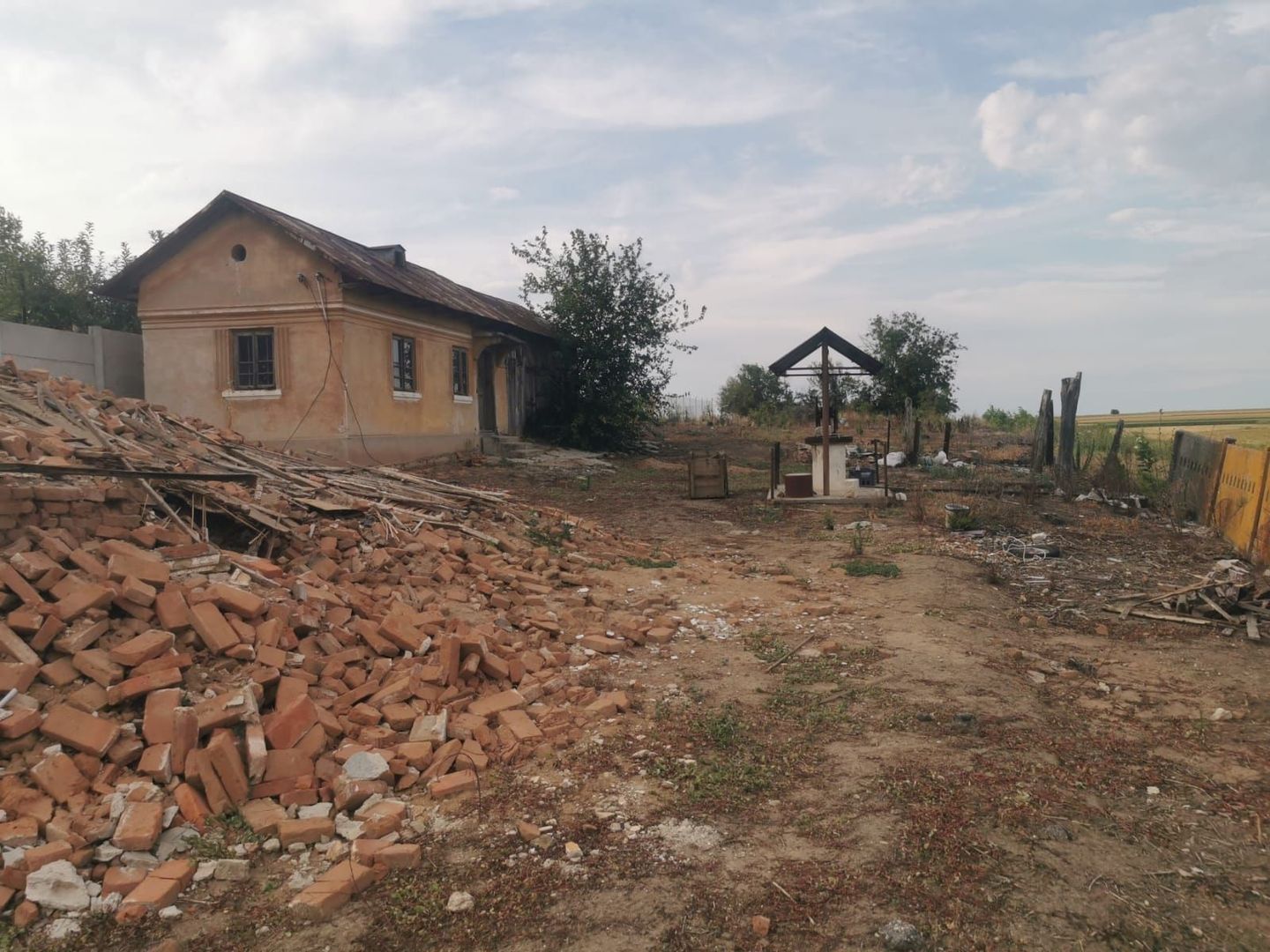 Teren intravilan Ghercesti - Garlesti - Poză 4