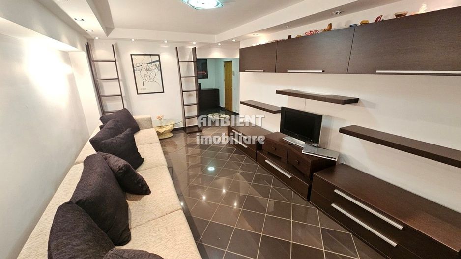 Apartament cu 2 camere, etaj 1, mobilat partial, zona GARĂ; - Poză 8