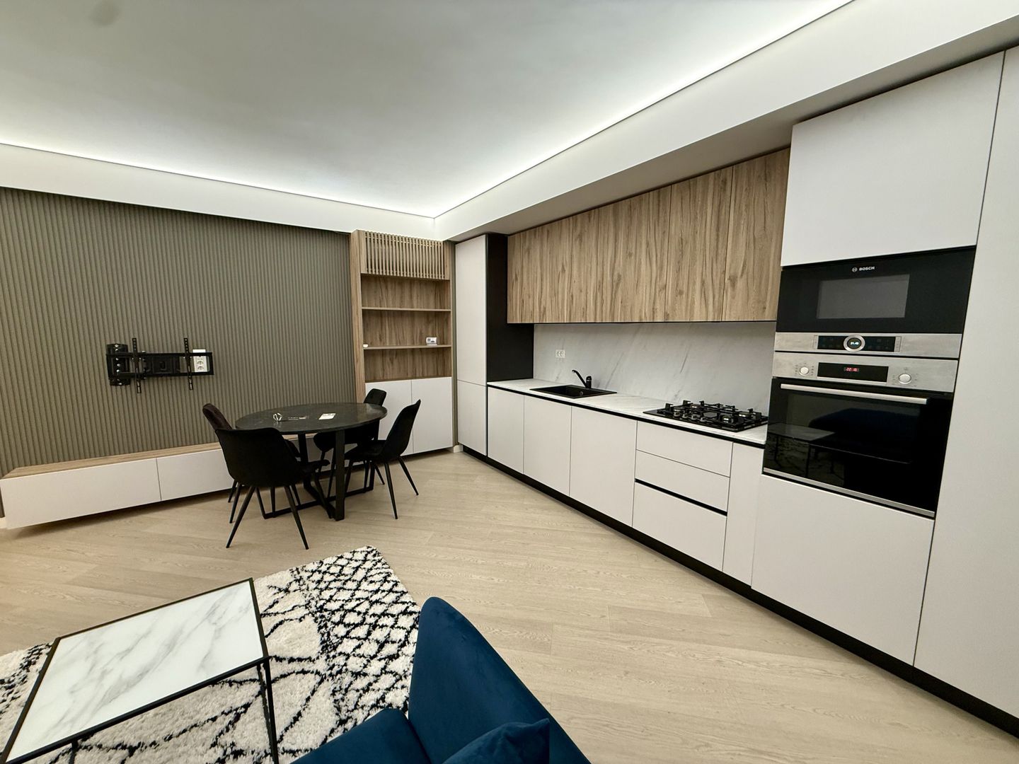 Apartament 3 Camere | Cortina North | Parcare subterana - Poză 2