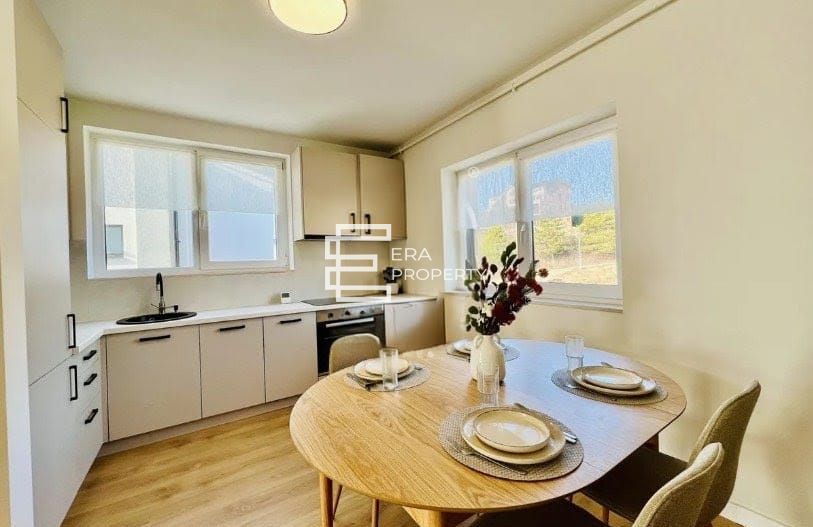 Penthouse de vânzare în Sibiu – 2 camere, mobilat complet, zona Industriala Vest - Poză 1