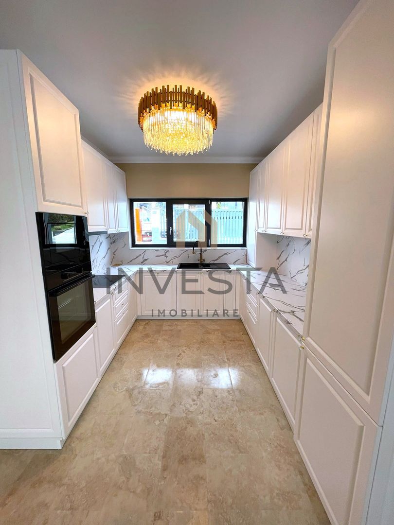 Casa moderna cu priveliste asupra orasului, terasa cu jacuzzi, Iris - Poză 9