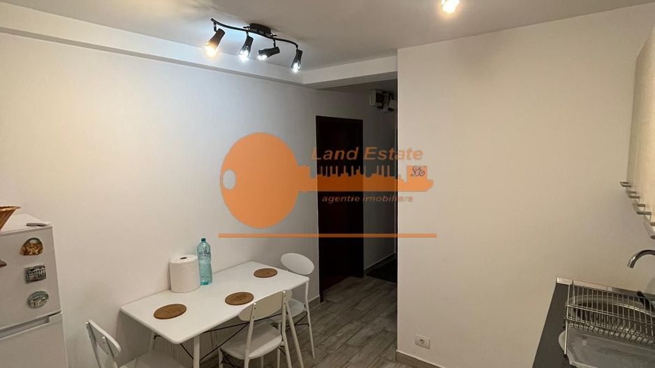 Chirie Studio Dristor ( 9 minute metrou ) - Poză 1