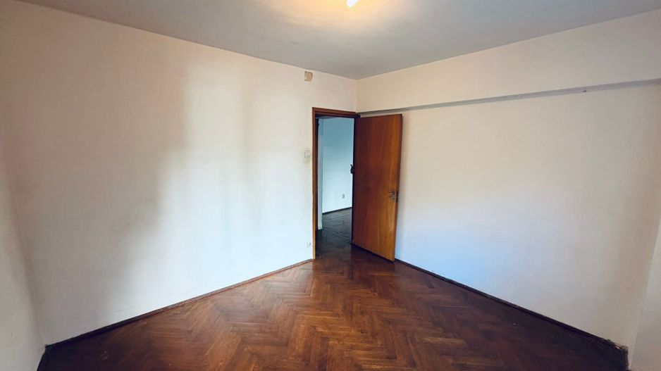 Apartament 4 camere | Calea Moșilor | Oportunitate excelentă - Poză 3