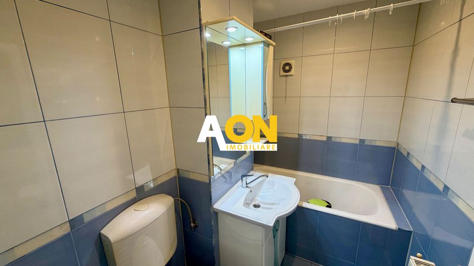 Apartament 3 Camere, Etaj 1, Zona Cetate - Poză 5