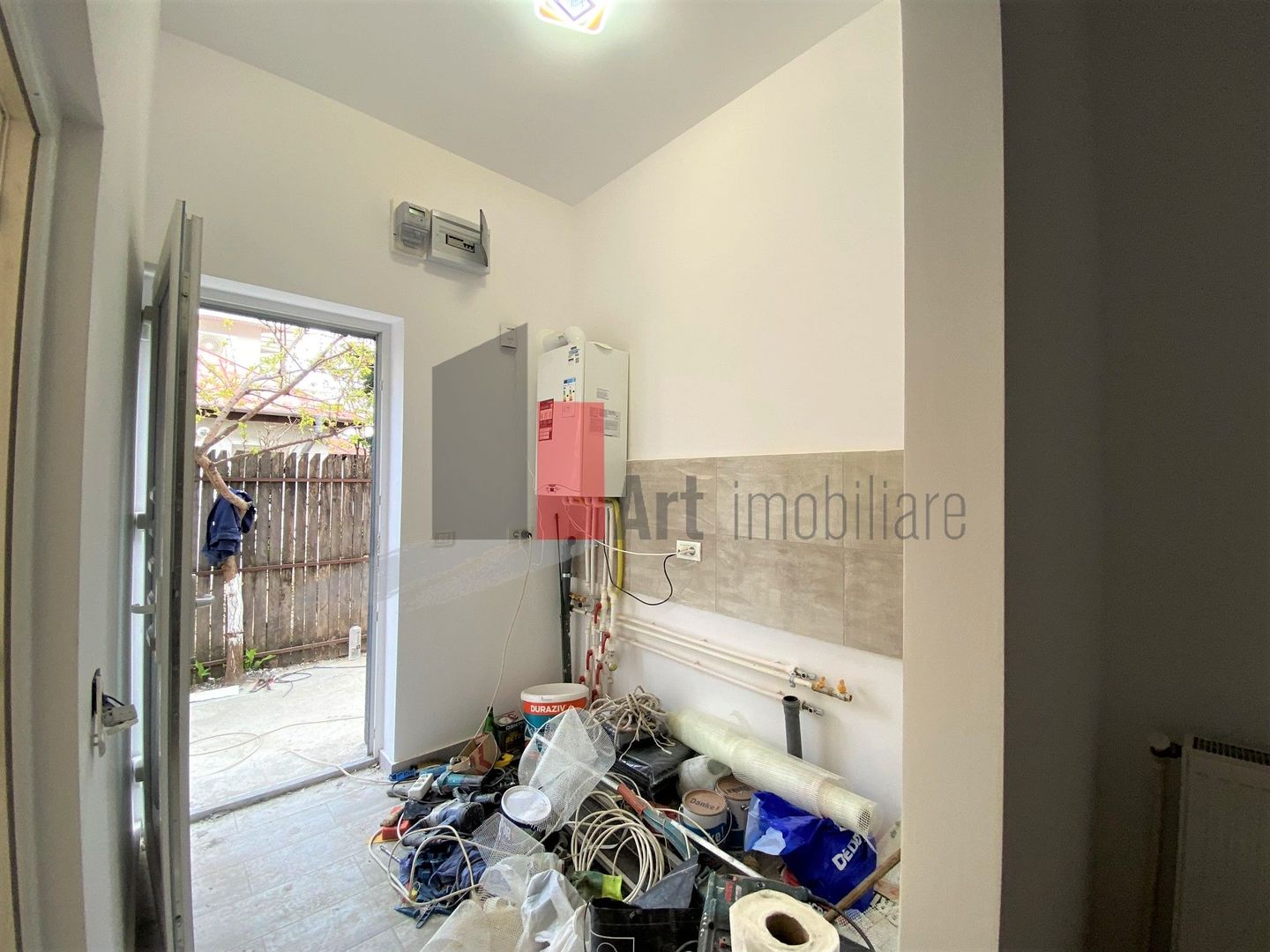 Garsoniera spatioasa in vila cu loc parcare | Zona Mosilor - Poză 6