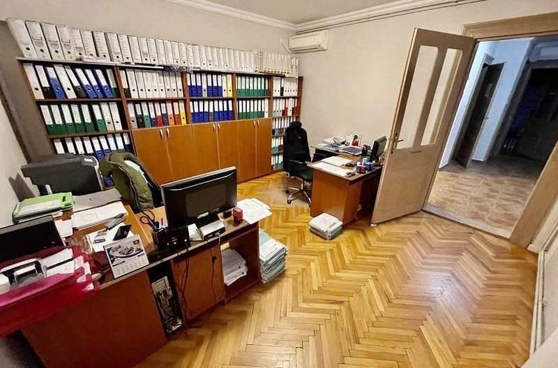 Birou in Piata Unirii - Poză 5
