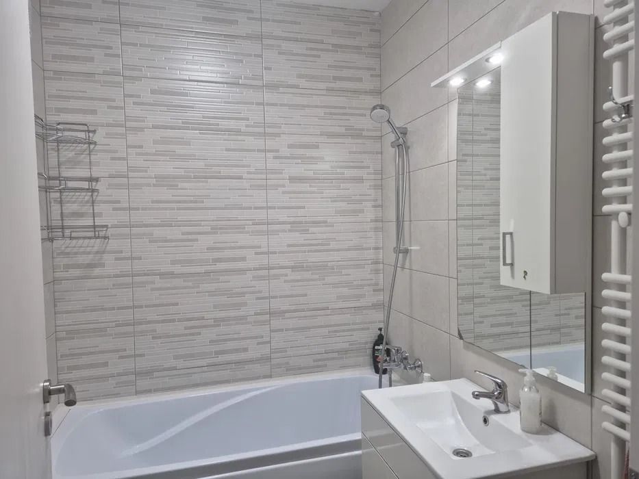 AP. 2 CAMERE PLAZA RESIDENCE, PARCARE, ZUGRAVIT, MASINA SPALAT VASE - Poză 4