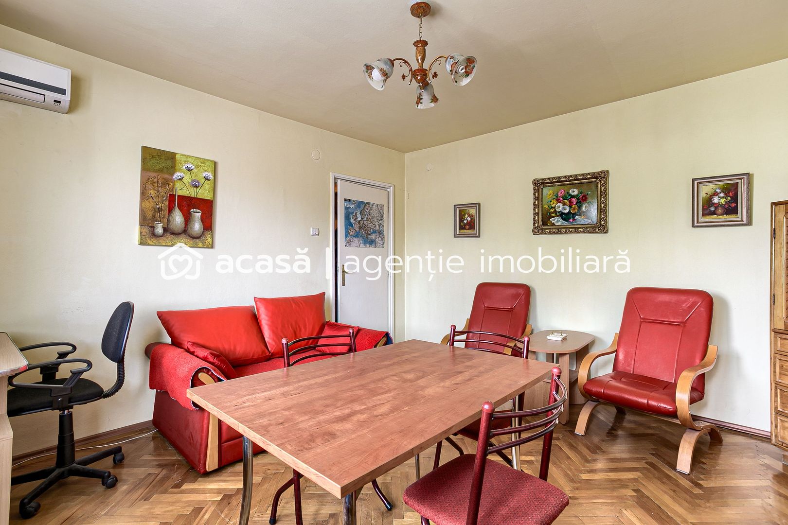 VANDUT! Apartament cu 2 camere etaj 2- Comision 0% - Poză 2