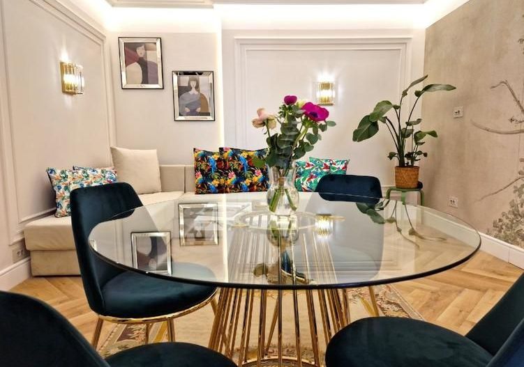 Apartament deosebit 4 camere – Piața Romană, renovat mobilat nou, design premium - Poză 4