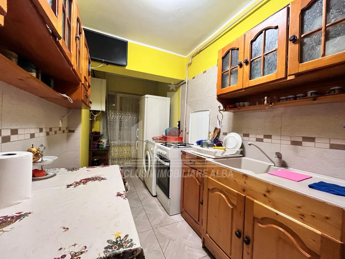 Garsoniera decomandata | 32 mp | Etajul 3 din 4 | Cetate - Poză 2