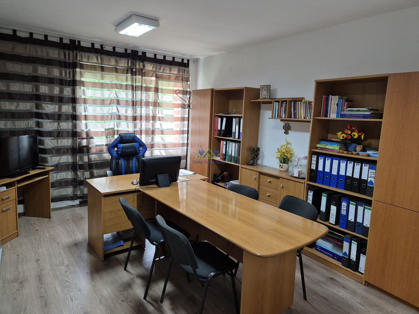 Vand spatiu comercial-tip birouri zona Teatru langa Cladirea Ilaș - Poză 4